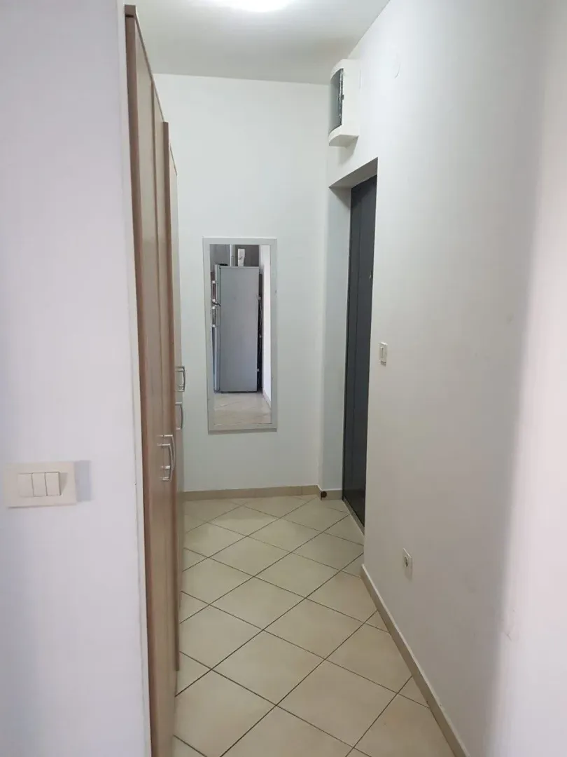 Prodaja, jednosoban stan, 43m², Lazi, Budva
