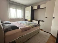 Rent, three bedroom apartment, 85m², Blok 6, Podgorica - image 6