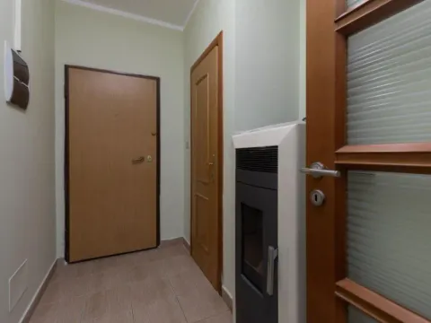 Sale, two bedroom apartment, 106m², Tivat, Crna Gora - image 9