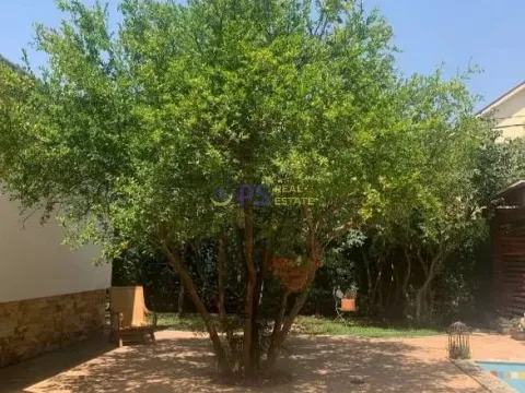 Izdavanje, kuća, 139m², Podgorica, Crna Gora - image 10