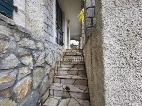 Prodaja, trosoban stan, 126m², Kostanjica, Kotor - image 17