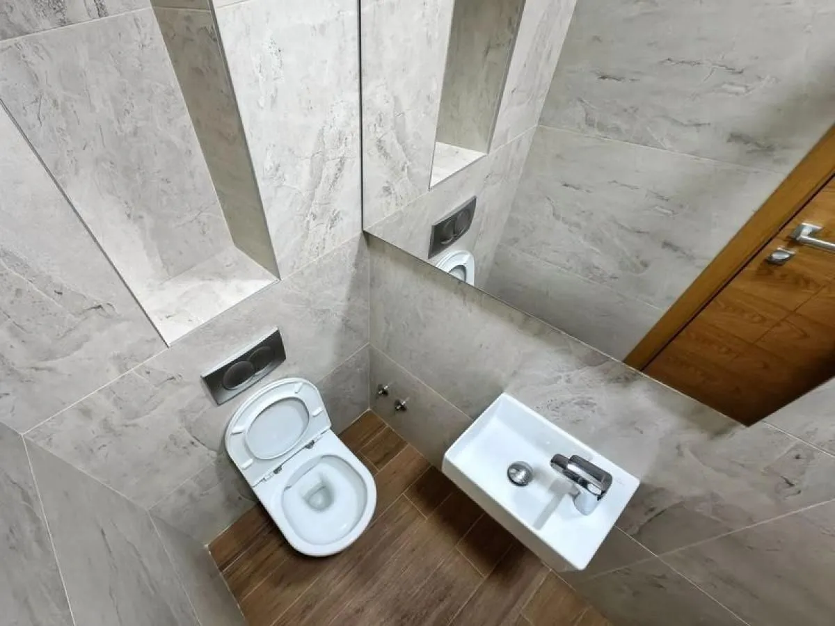 Prodaja, stan, 240m², Adamovićevo Naselje, Novi Sad Sve Podlokacije
