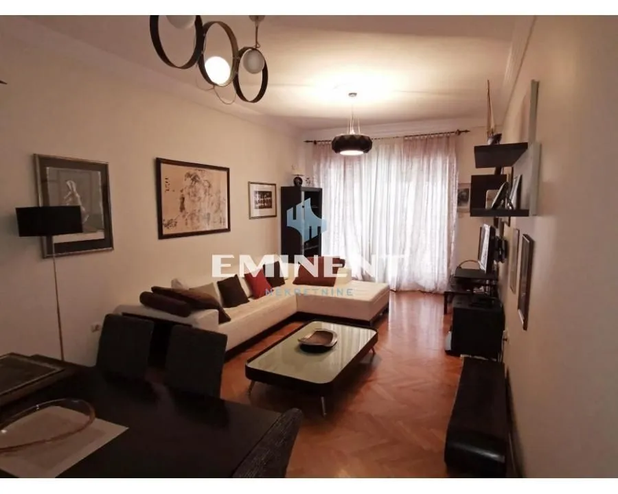 Rent, two bedroom apartment, 67m², Stari Grad, Beograd
