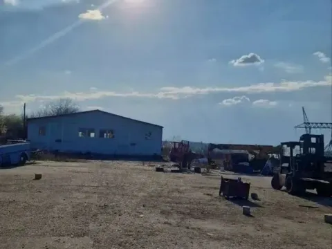 Rent, office space, 600m², Rakovica, Beograd - image 2