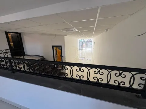 Rent, office space, 140m², Centar, Kragujevac - image 10