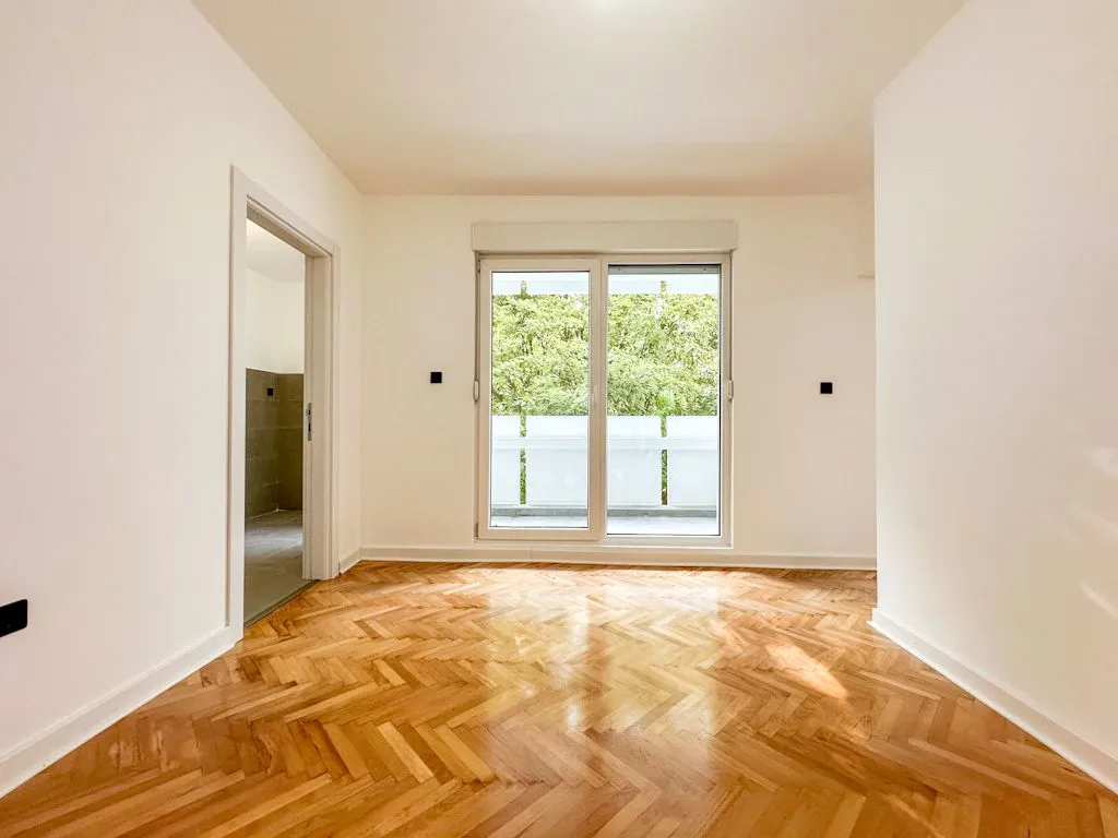 Prodaja, dvosoban stan, 72m², Pobrežje, Podgorica