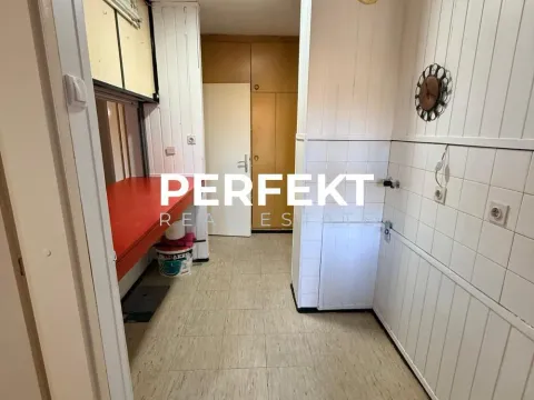 Sale, three bedroom apartment, 77m², Banjica, Voždovac Sve Podlokacije - image 4
