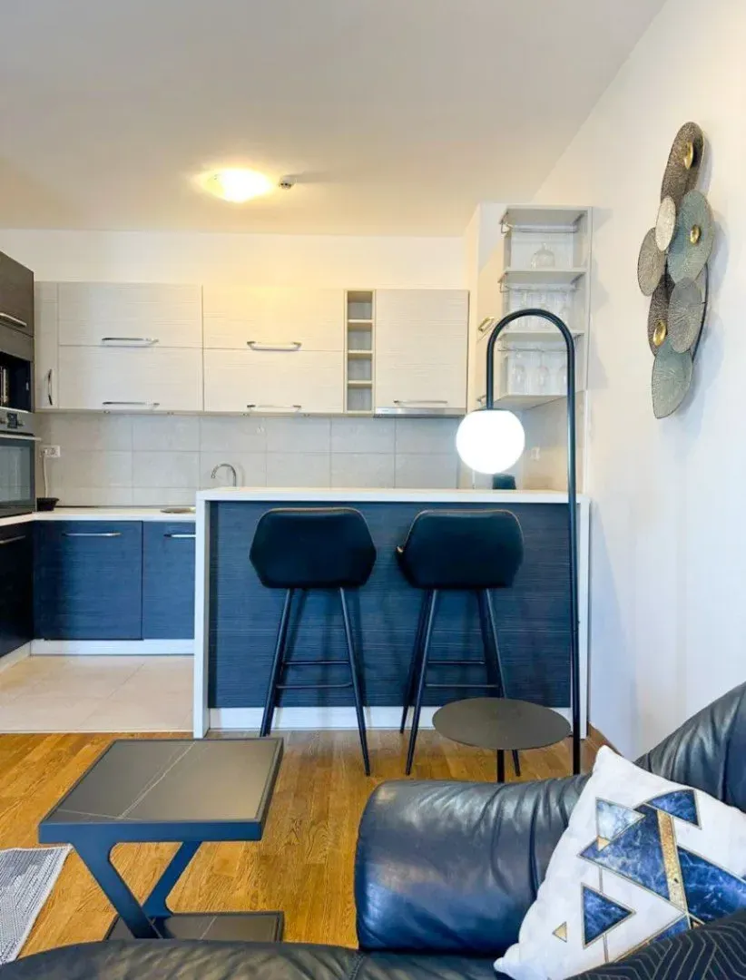 Rent, two bedroom apartment, 64m², City Kvart, Podgorica