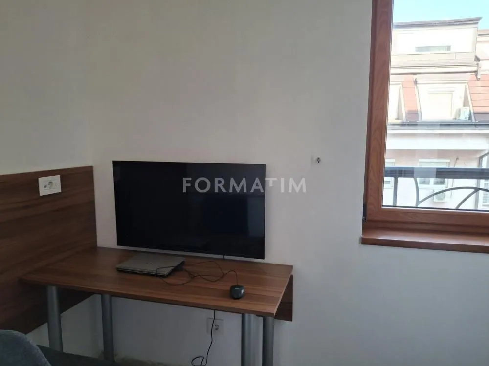 Rent, one bedroom apartment, 32m², Cvetkova Pijaca, Zvezdara Sve Podlokacije