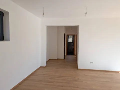 Sale, two bedroom apartment, 93m², Kamenovo, Budva - image 7