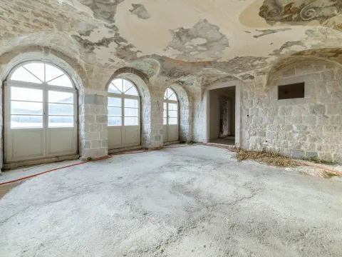 Prodaja, kuća, 565m², Perast, Kotor - image 8