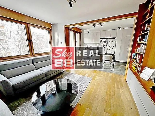 Sale, three bedroom apartment, 72m², Stari Grad, Beograd