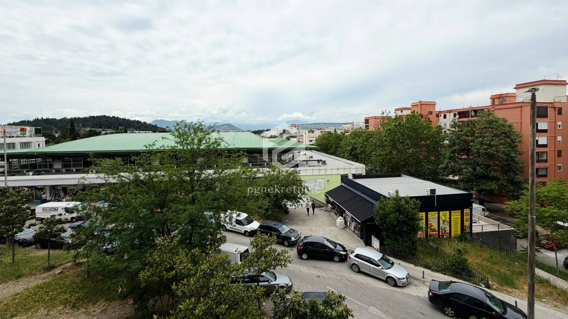 Rent, two bedroom apartment, 65m², Autobuska stanica, Podgorica