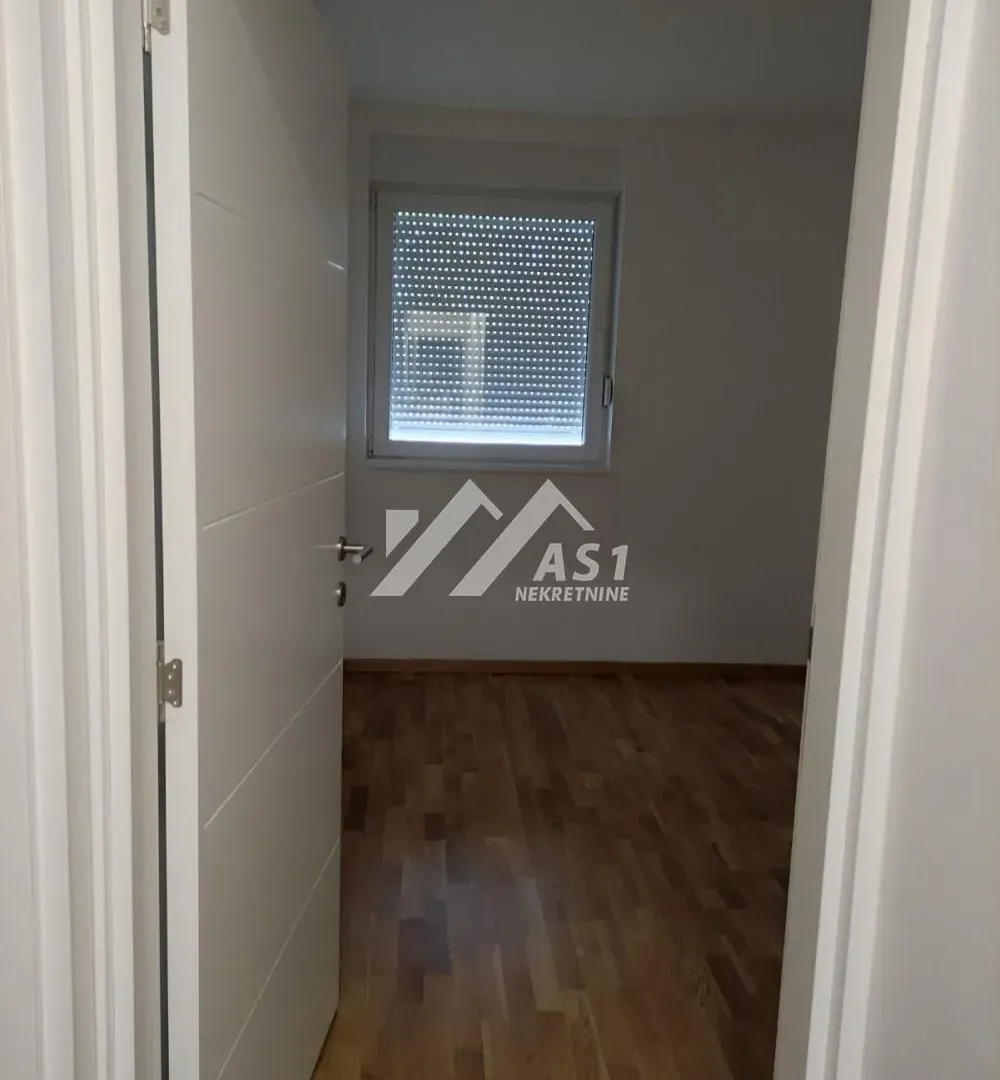 Izdavanje, trosoban stan, 78m², Adice, Novi Sad Sve Podlokacije