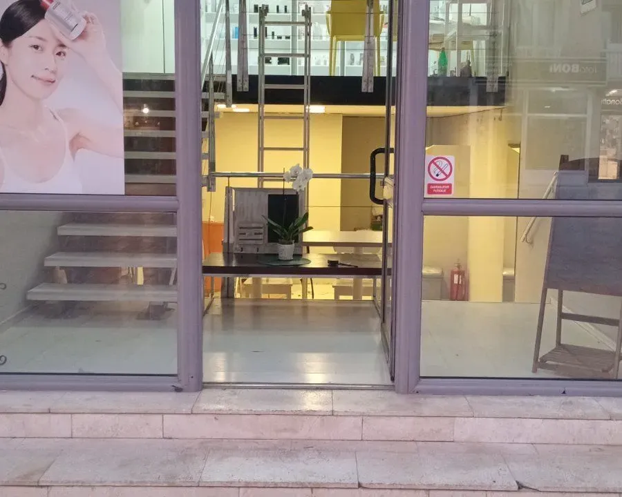 Rent, office space, 32m², Centar, Bar