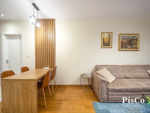 Prodaja, dvosoban stan, 70m², Centar, Podgorica - image 4