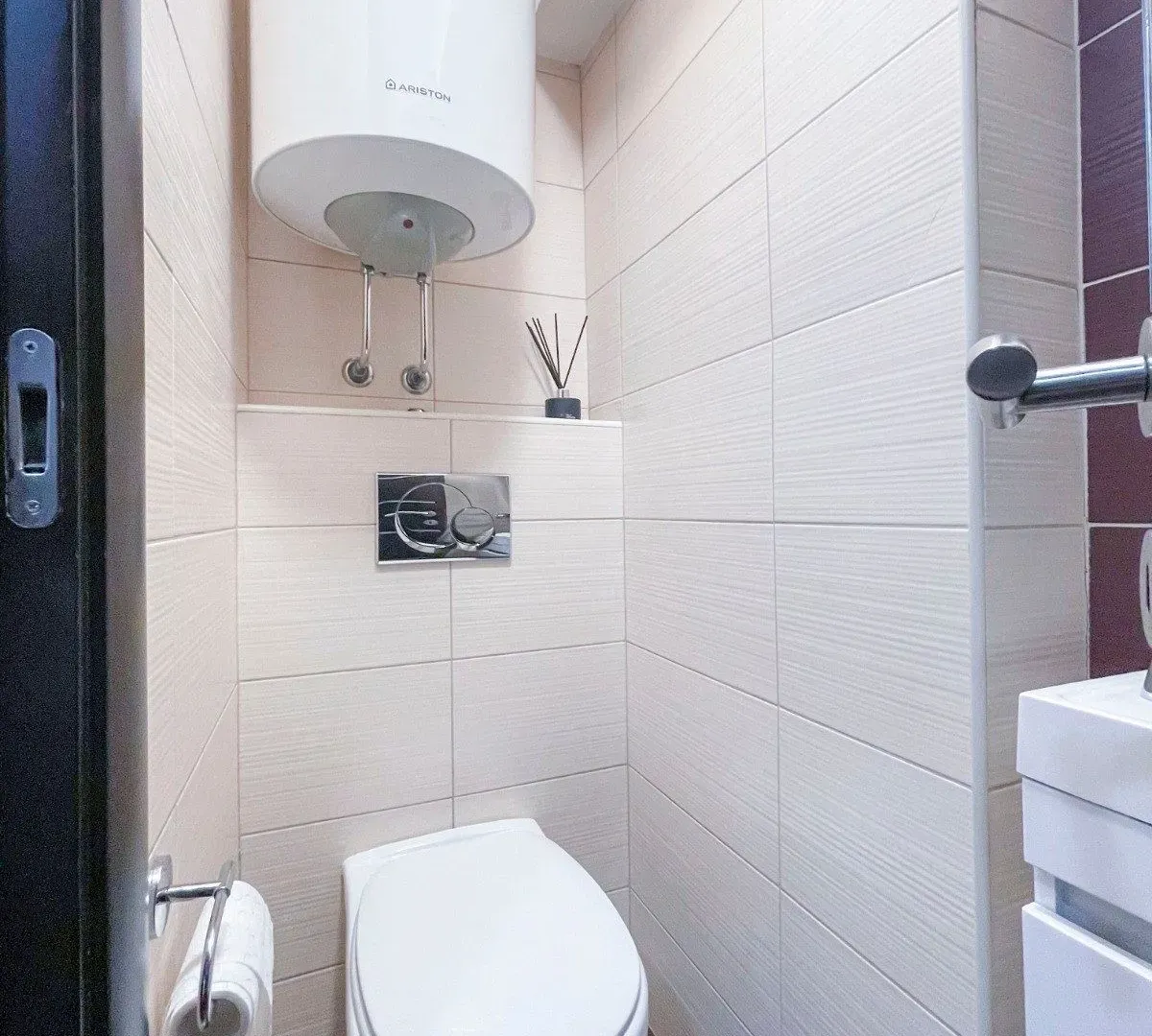 Prodaja, četvorosoban stan, 188m², Budva, Crna Gora