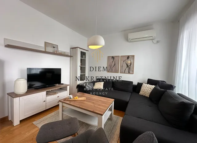 Rent, one bedroom apartment, 51m², City Kvart, Podgorica