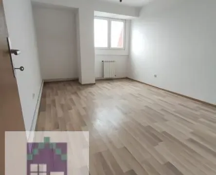 Prodaja, trosoban stan, 79m², Obrenovac, Beograd - image 3