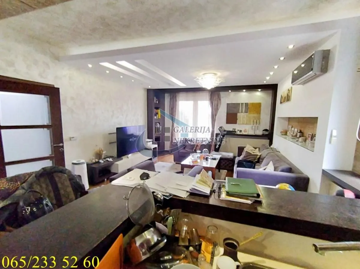 Prodaja, četvorosoban stan, 123m², Čukarica, Beograd