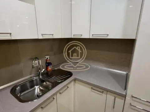 Izdavanje, trosoban stan, 87m², Palilula Sve Podlokacije, Beograd - image 7
