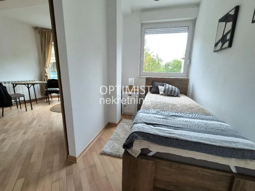 Rent, two bedroom apartment, 54m², Đeram Pijaca, Beograd
