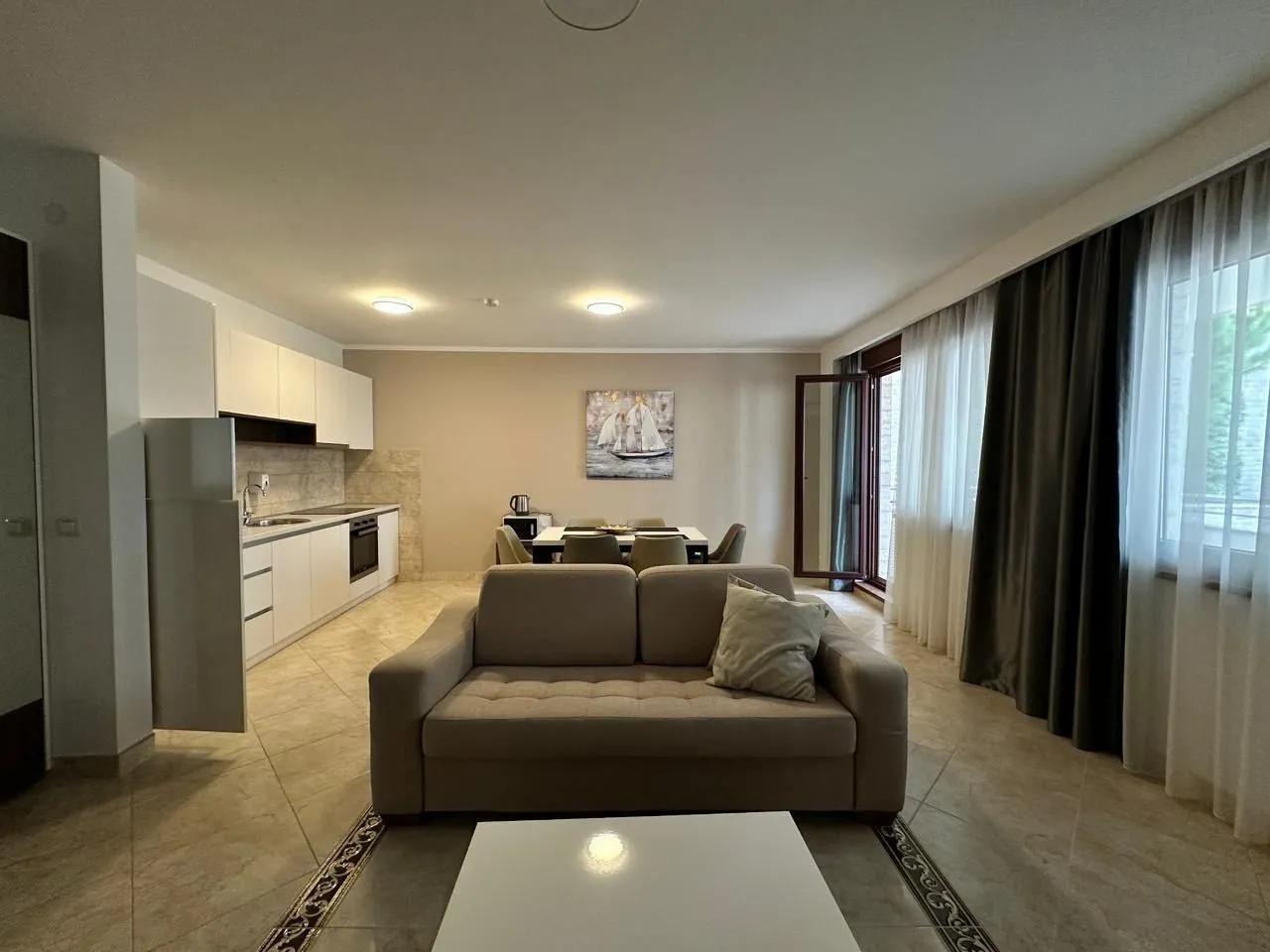 Sale, apartment, 85m², Bečići, Budva
