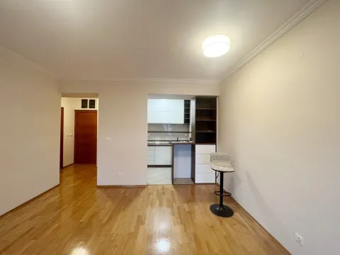 Rent, one bedroom apartment, 50m², Centar, Podgorica - image 6