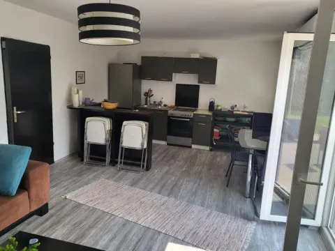 Sale, house, 80m², Belegiš, Stara Pazova - image 4