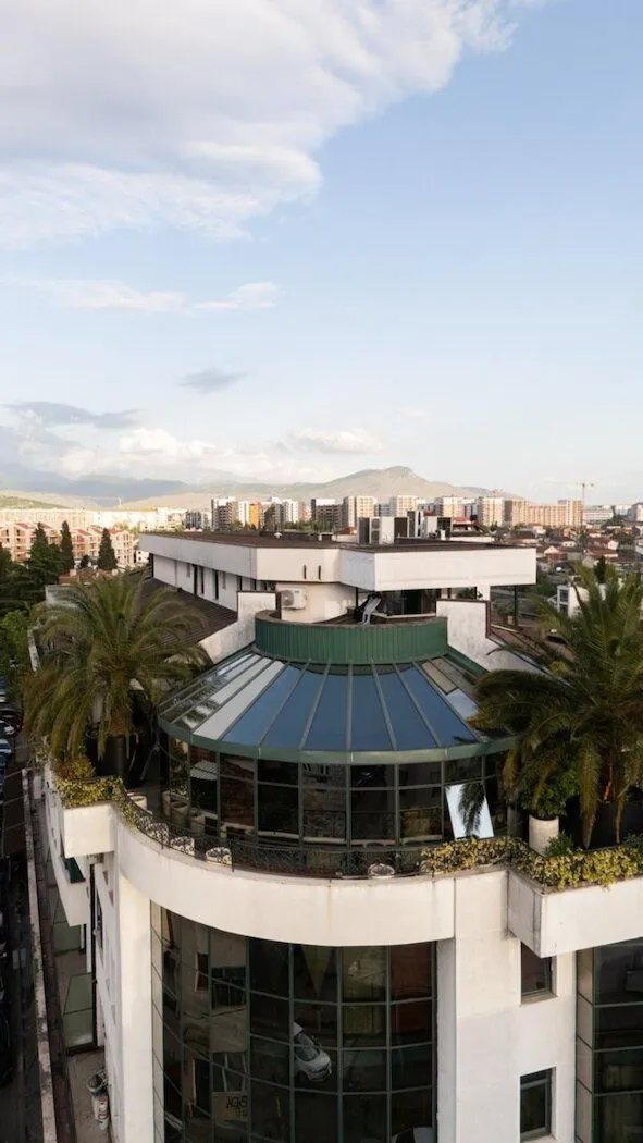 Prodaja, trosoban stan, 233m², Centar, Podgorica