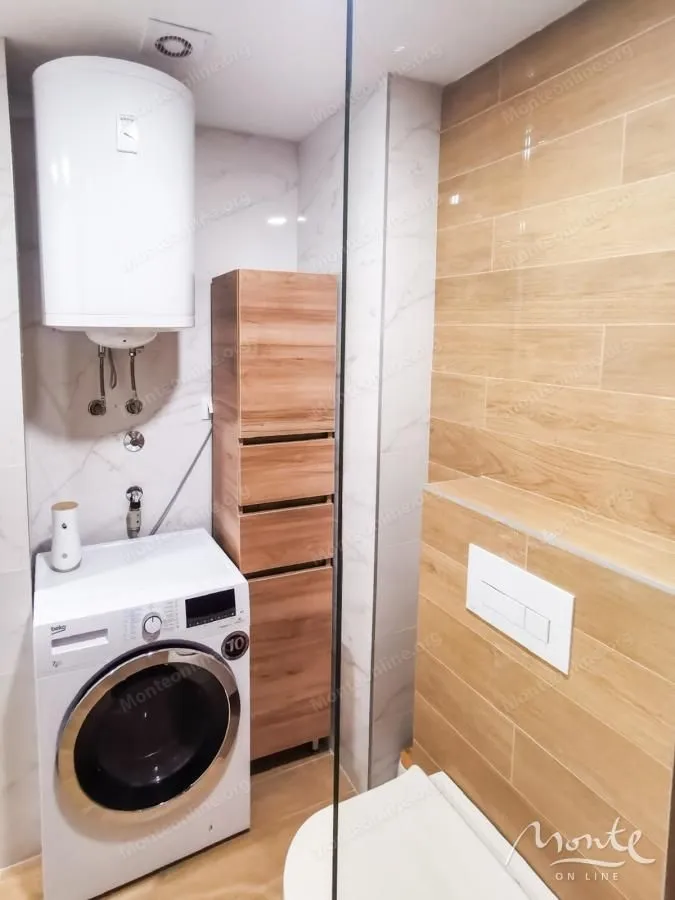 Prodaja, dvosoban stan, 61m², Ljubović, Podgorica