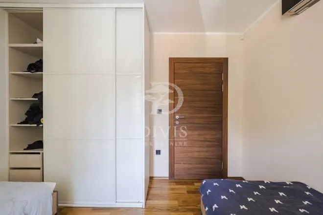 Sale, house, 274m², Partizanov Stadion, Beograd