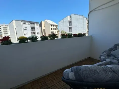 Rent, two bedroom apartment, 53m², Crveni Krst, Beograd - image 5