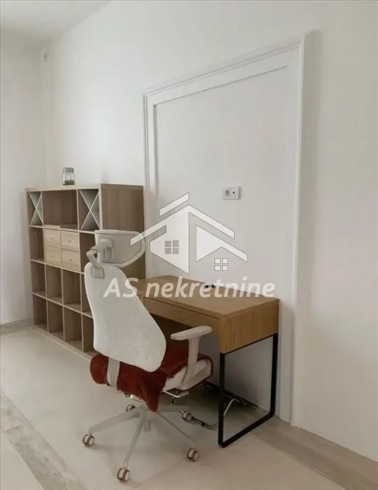 Izdavanje, stan, 57m², Zemun Kej, Zemun Sve Podlokacije