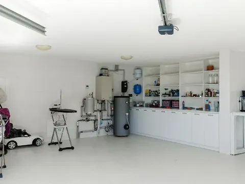 Prodaja, kuća, 410m², Blizikuće, Budva - image 5