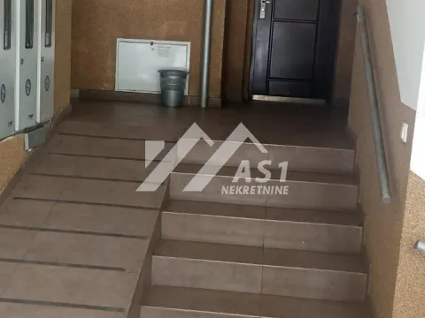 Izdavanje, dvosoban stan, 45m², Sajam, Novi Sad Sve Podlokacije - image 6