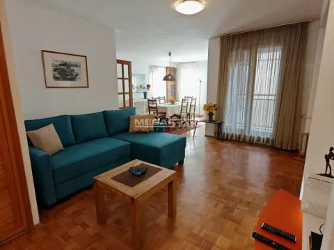 Izdavanje, trosoban stan, 91m², Vračar Sve Podlokacije, Beograd - image 4