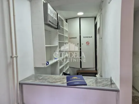 Rent, office space, 22m², Čukarica, Beograd - image 3