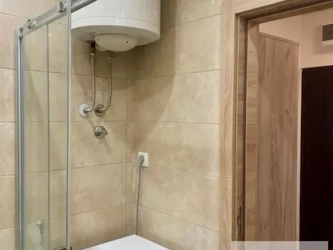 Izdavanje, jednosoban stan, 45m², Zvezdara Sve Podlokacije, Beograd - image 10