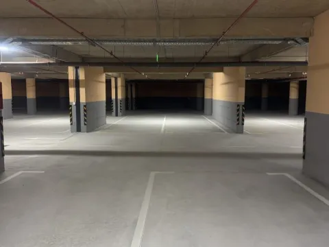 Prodaja, dvosoban stan, 63m², Stari Aerodrom, Podgorica - image 13