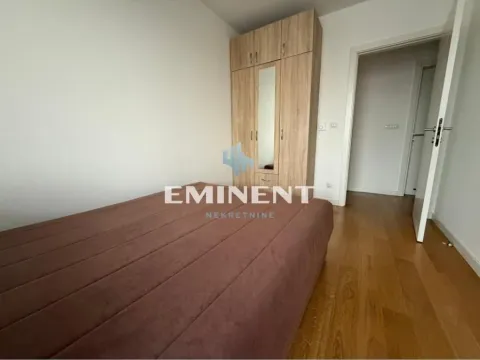 Izdavanje, trosoban stan, 80m², Novi Beograd Blok 65, Novi Beograd Sve Podlokacije - image 8