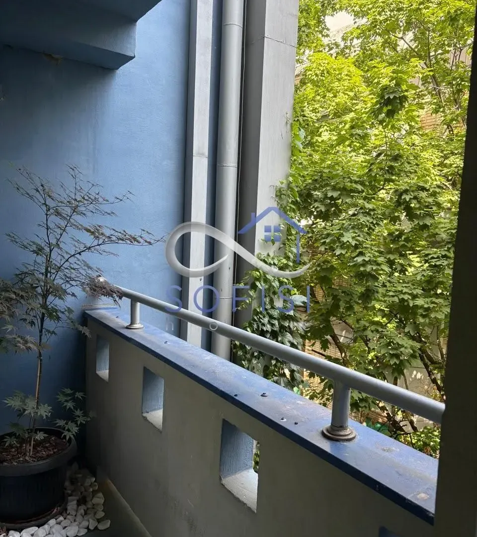 Izdavanje, trosoban stan, 94m², Centar, Novi Sad