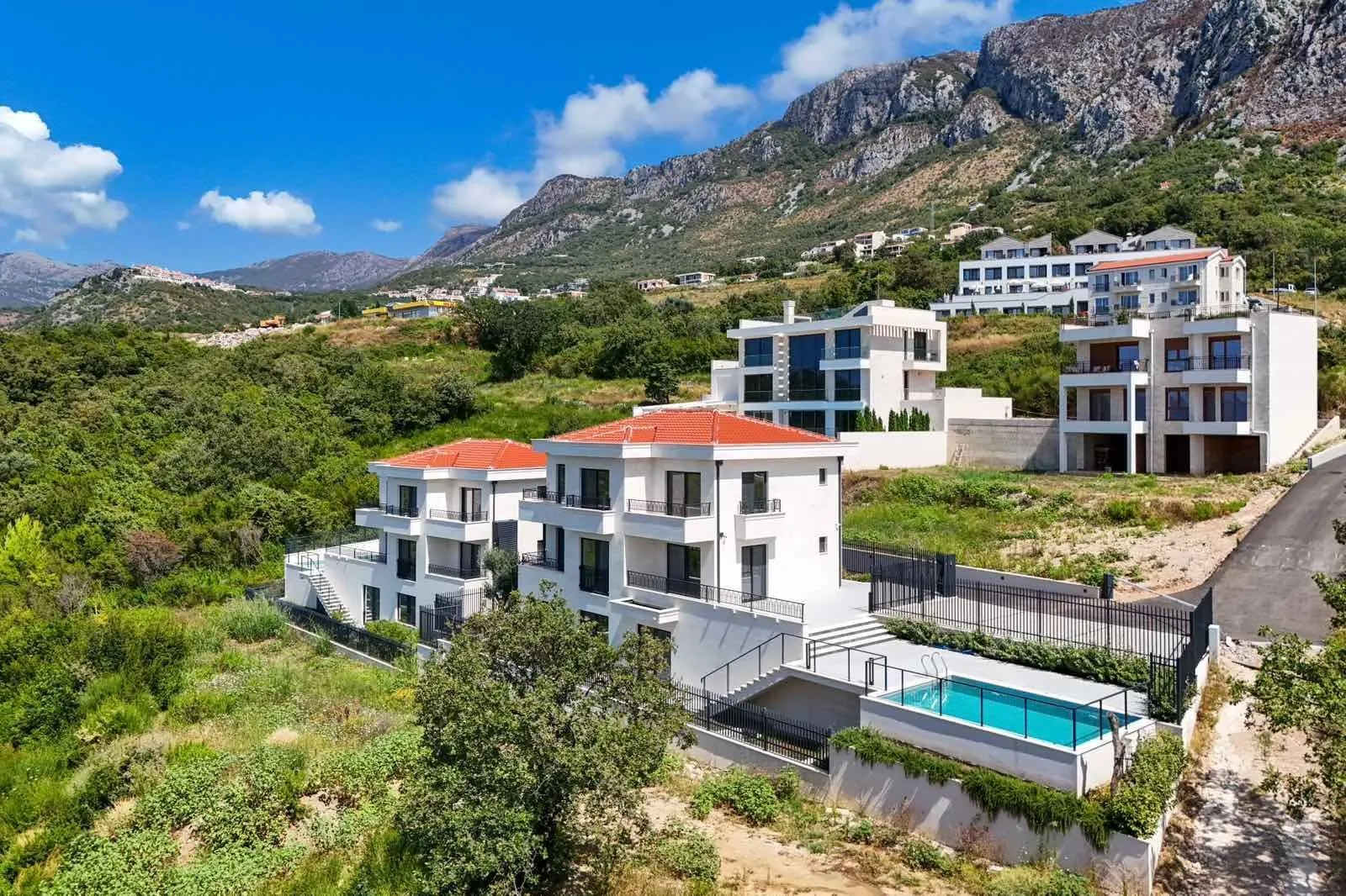 Prodaja, kuća, 318m², Reževići, Budva