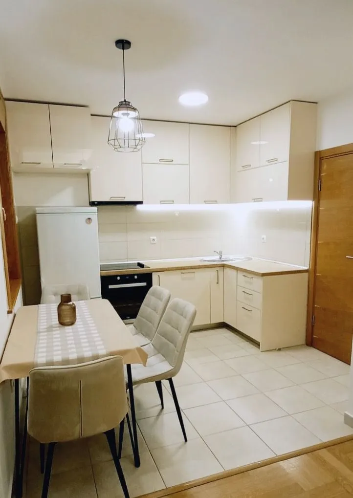 Rent, two bedroom apartment, 65m², Centar, Podgorica