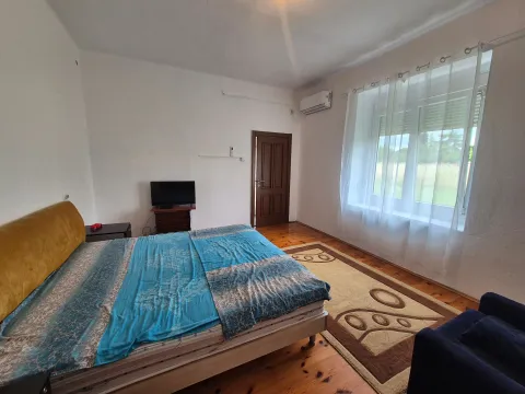 Rent, house, 90m², Tološi, Podgorica - image 4