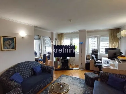 Stan in Novi Beograd Blok 38