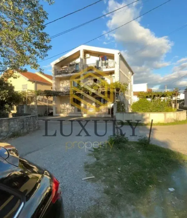 Rent, house, 120m², Zabjelo, Podgorica