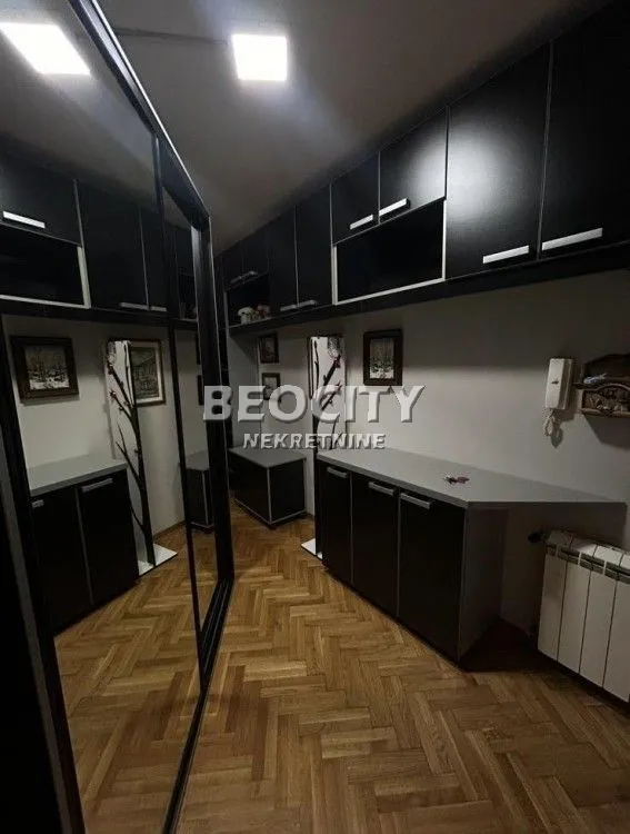 Izdavanje, stan, 50m², Žarkovo, Beograd