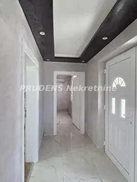 Sale, house, 210m², Surčin, Beograd - image 14