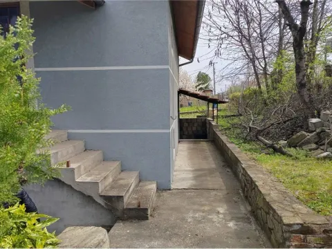 Prodaja, kuća, 155m², Ledena Stena, Niš - image 25